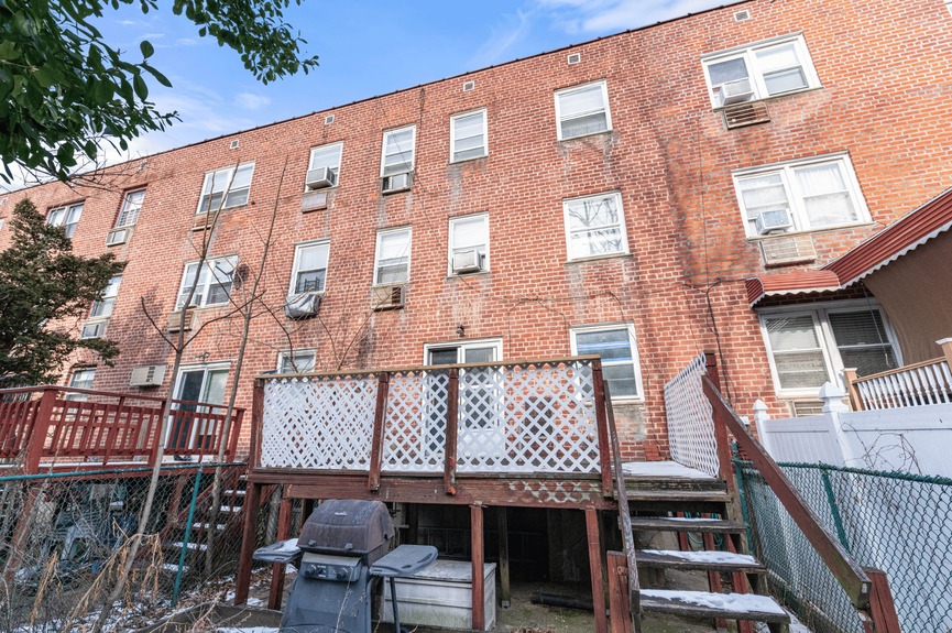 two-family-home-for-sale-bergen-beach-compass (8)