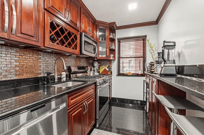 brulene-property-apartment-for-sale-jackson-heights-queens-ny (6)