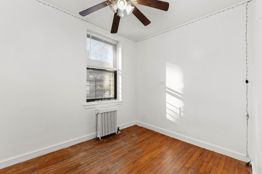 garden-bay-manor-condo-apartment-for-sale-astoria-queens-compass-vasilis-kokoris (12)