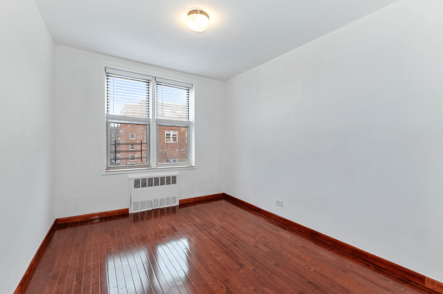 jackson-heights-for-sale-properties-queens-ny-compass (13)