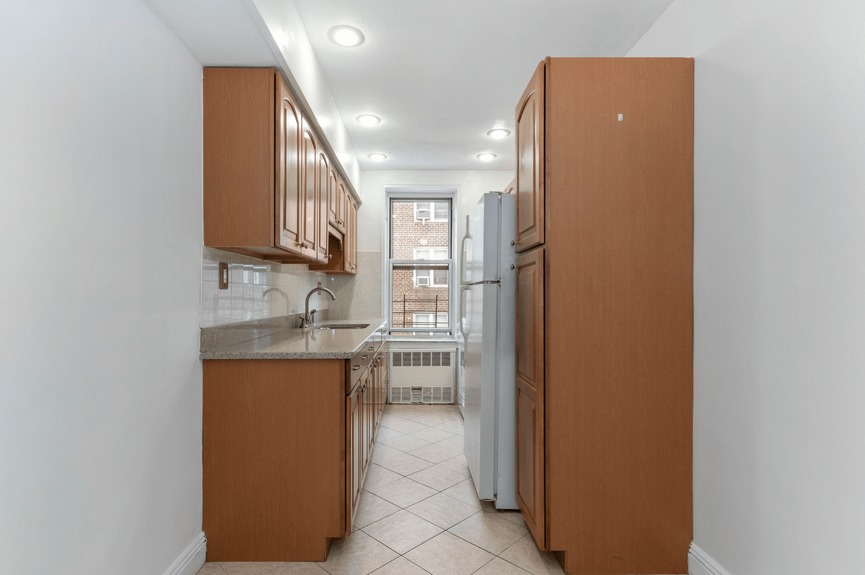 jackson-heights-for-sale-properties-queens-ny-compass (3)