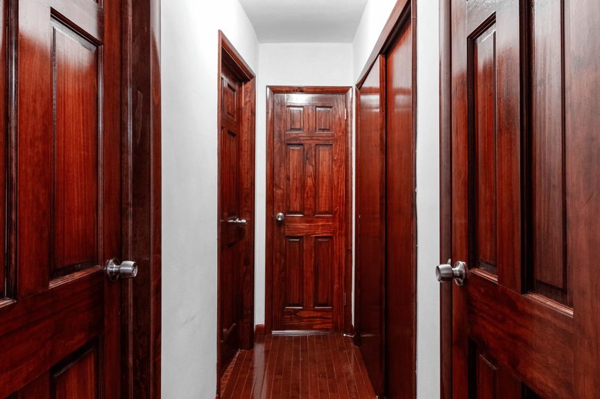 jackson-heights-for-sale-properties-queens-ny-compass (6)