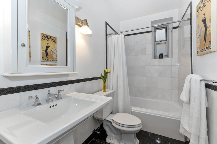 laburnum-court-apartment-property-for-sale-jackson-heights-compass-vasilis-kokoris (12)
