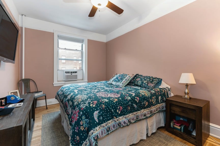 laburnum-court-apartment-property-for-sale-jackson-heights-compass-vasilis-kokoris (9)