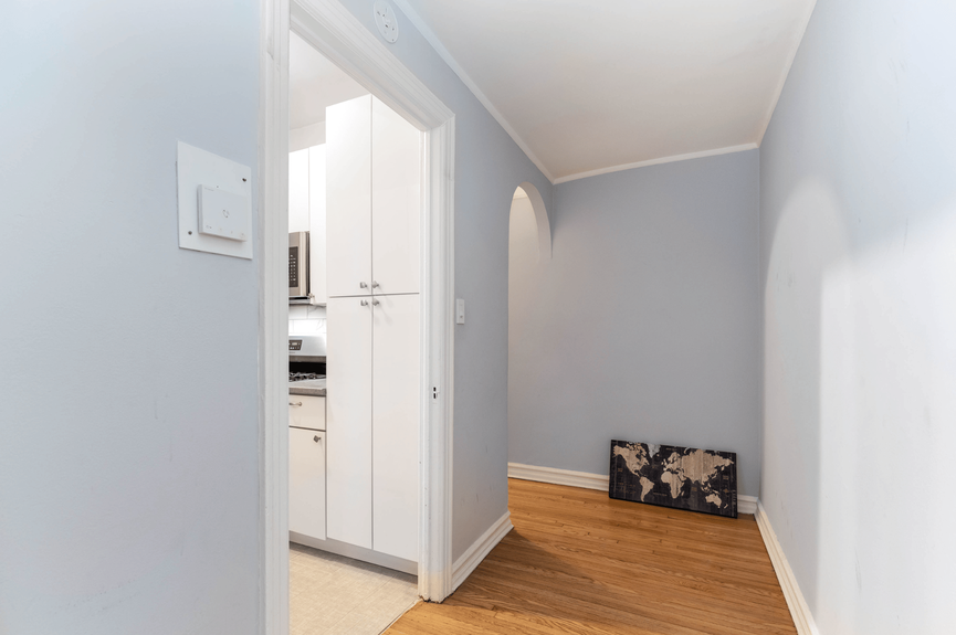 saybrook-property-apartment-for-sale-jackson-heights-queens-ny-compass-vasilis-kokoris (15)