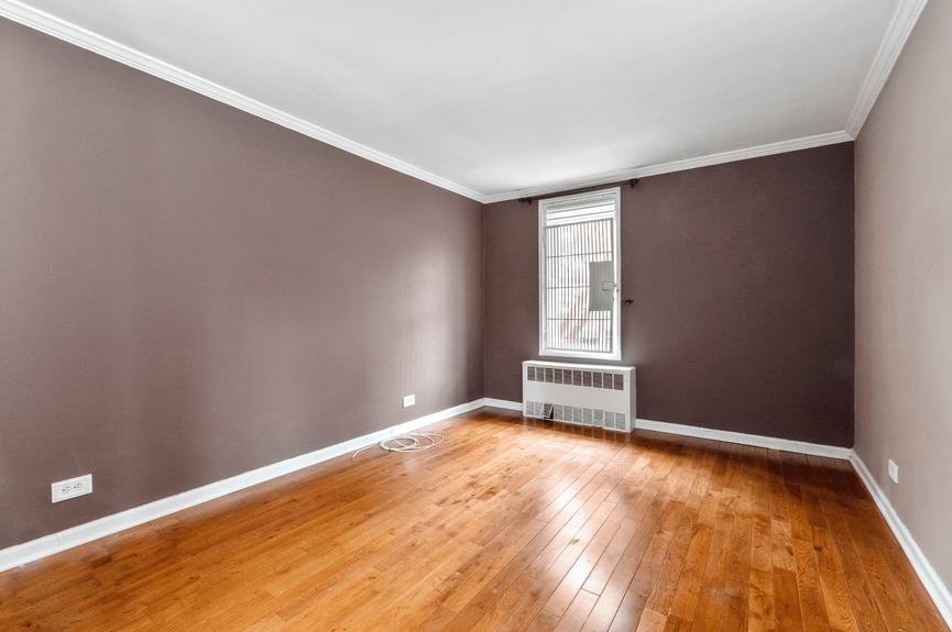 southridge-section-3-coop-apartment-for-sale-jackson-heights-queens-ny-compass (11)