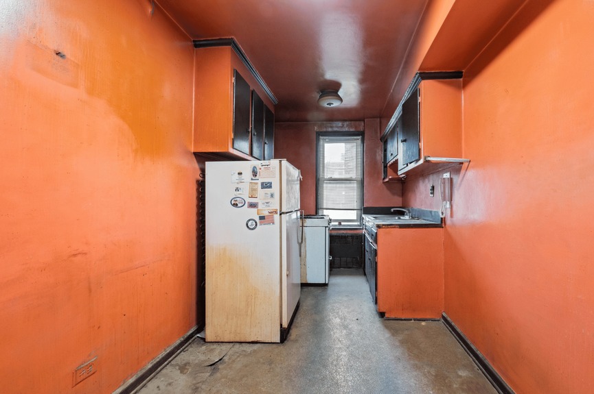 southridge-section-3-coop-apartment-property-for-sale-jackson-heights-queens-ny-compass (10)