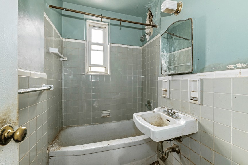 southridge-section-3-coop-apartment-property-for-sale-jackson-heights-queens-ny-compass (3)