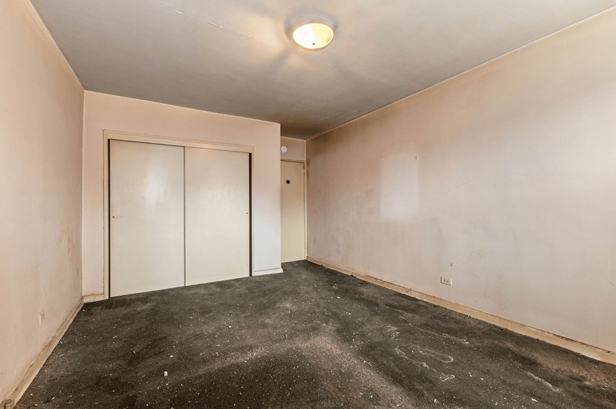 southridge-section-3-coop-apartment-property-for-sale-jackson-heights-queens-ny-compass (5)