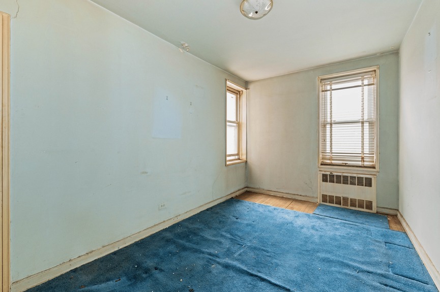 southridge-section-3-coop-apartment-property-for-sale-jackson-heights-queens-ny-compass (9)