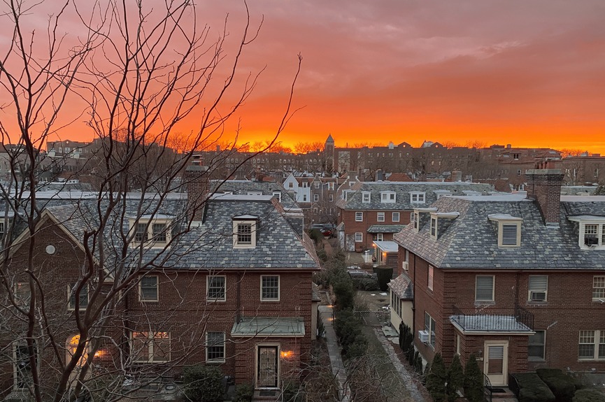 jackson-heights-homes-for-sale-queens-nyc-realtor-zillow-compass (19)