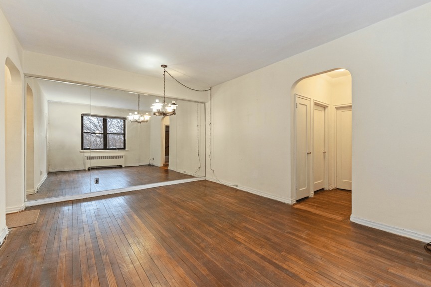 jackson-heights-homes-for-sale-queens-nyc-realtor-zillow-compass (4)