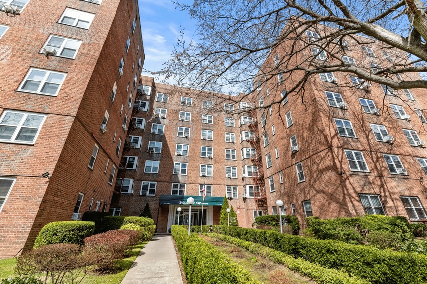 jamaica-queens-nyc-homes-for-sale-realtor-zillow-compass (1)