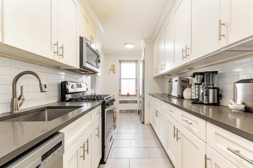 jamaica-queens-nyc-homes-for-sale-realtor-zillow-compass (6)