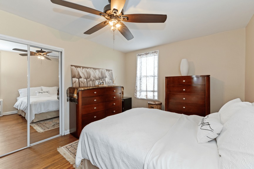 jackson-heights-homes-for-sale-queens-nyc (14)