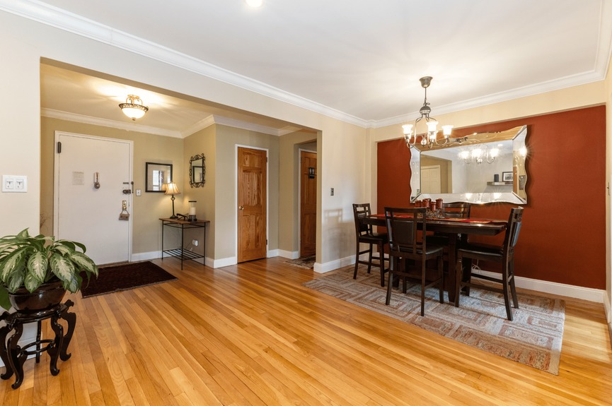 jackson-heights-homes-for-sale-queens-nyc (6)