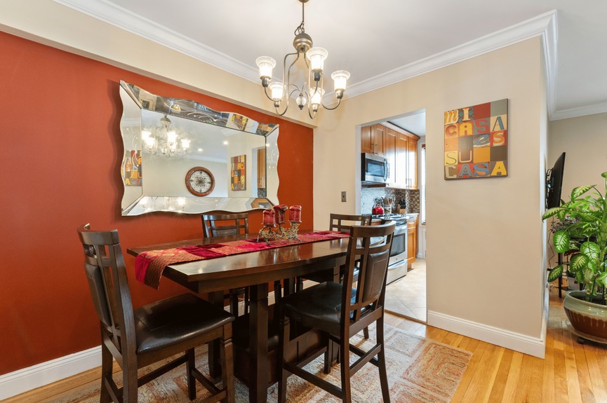 jackson-heights-homes-for-sale-queens-nyc (8)