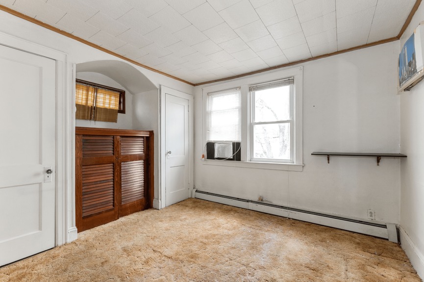 ozone-park-homes-for-sale-queens-nyc (15)