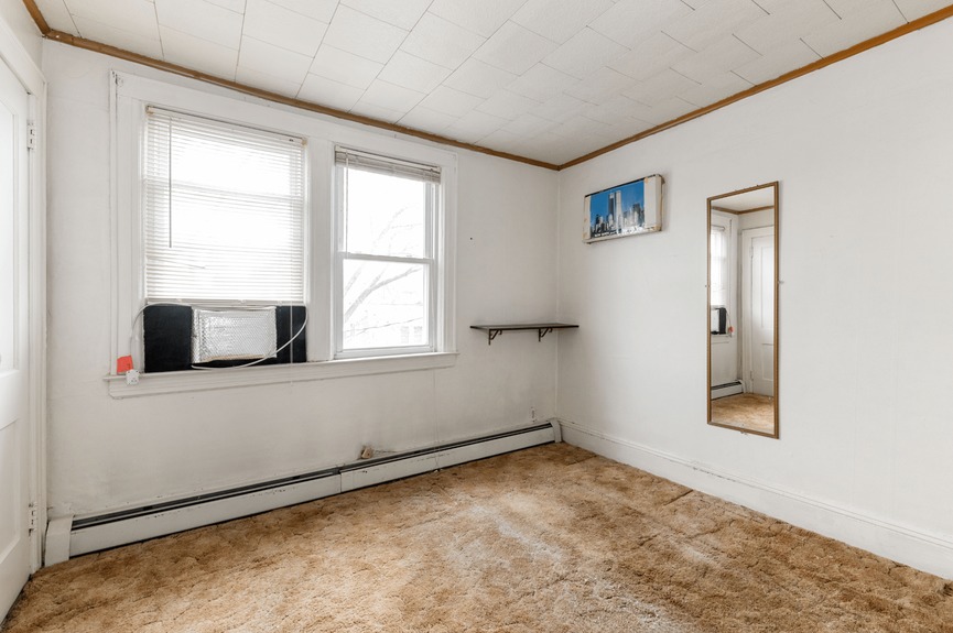 ozone-park-homes-for-sale-queens-nyc (16)