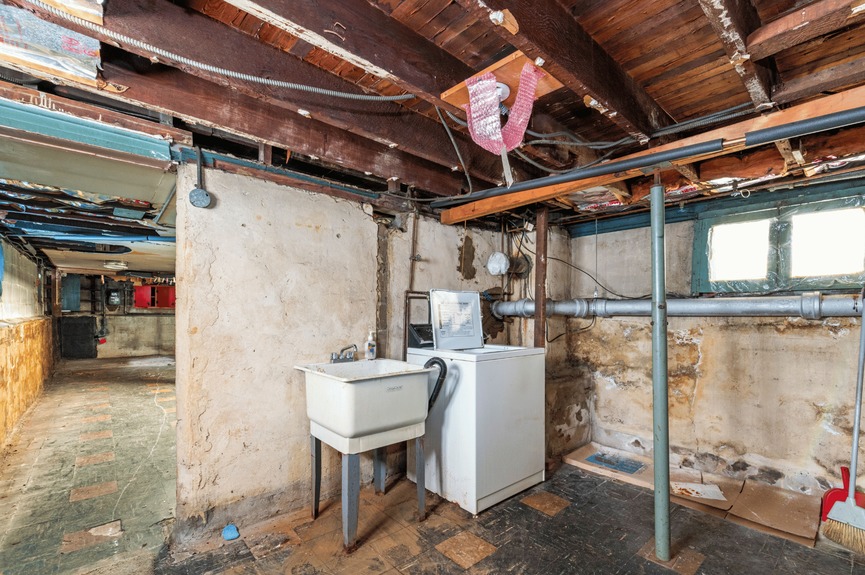 ozone-park-homes-for-sale-queens-nyc (20)