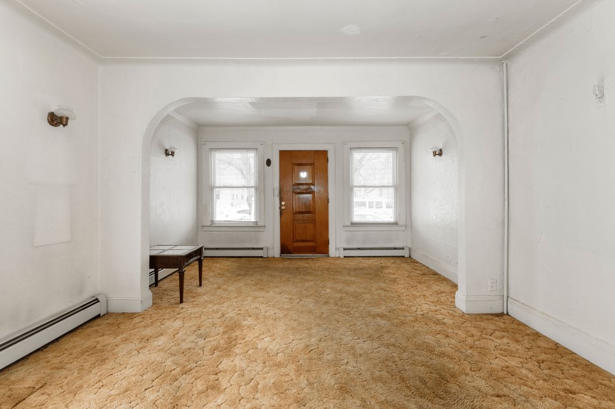 ozone-park-homes-for-sale-queens-nyc (7)