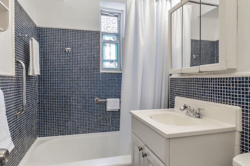 sunnyside-home-for-sale-queens-nyc (14)