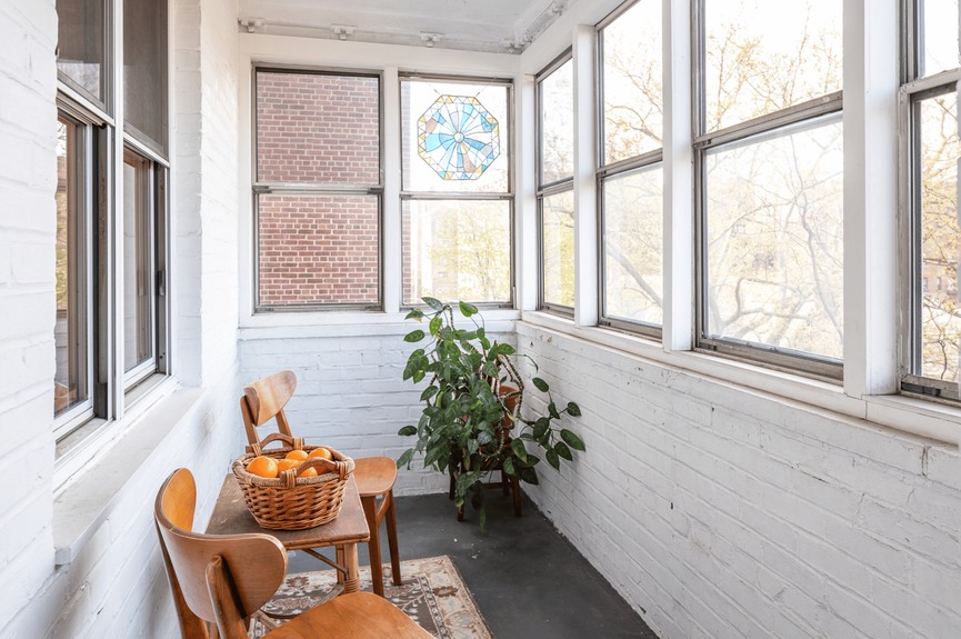 jackson-heights-queens-nyc-homes-for-sale-realtor-zillow-compass (11)
