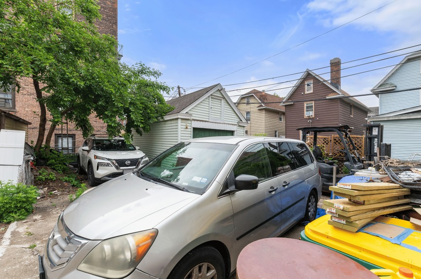 woodside-homes-for-sale-queens-nyc (3)