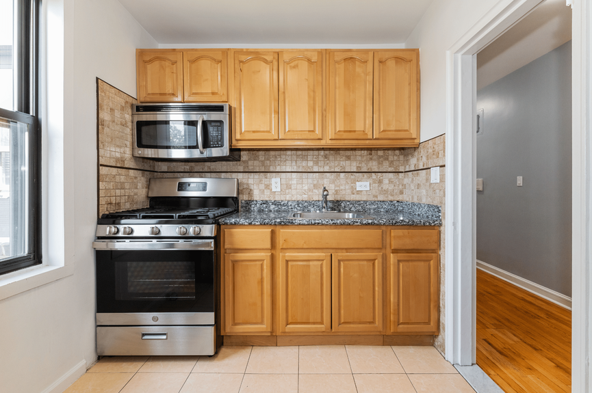 east-elmhurst-queens-nyc-house-for-sale (13)