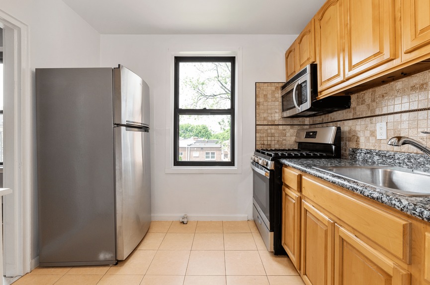 east-elmhurst-queens-nyc-house-for-sale (14)