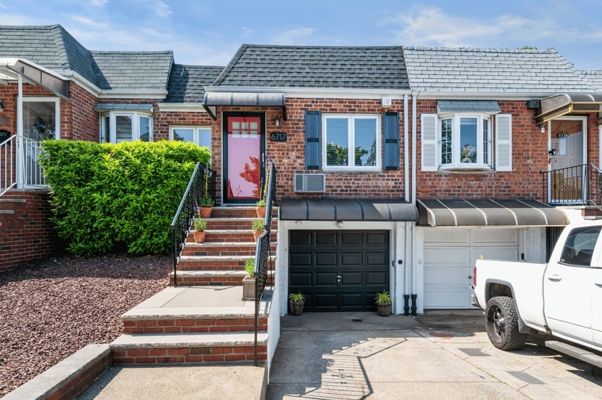 middle-village-homes-for-sale-queens-nyc