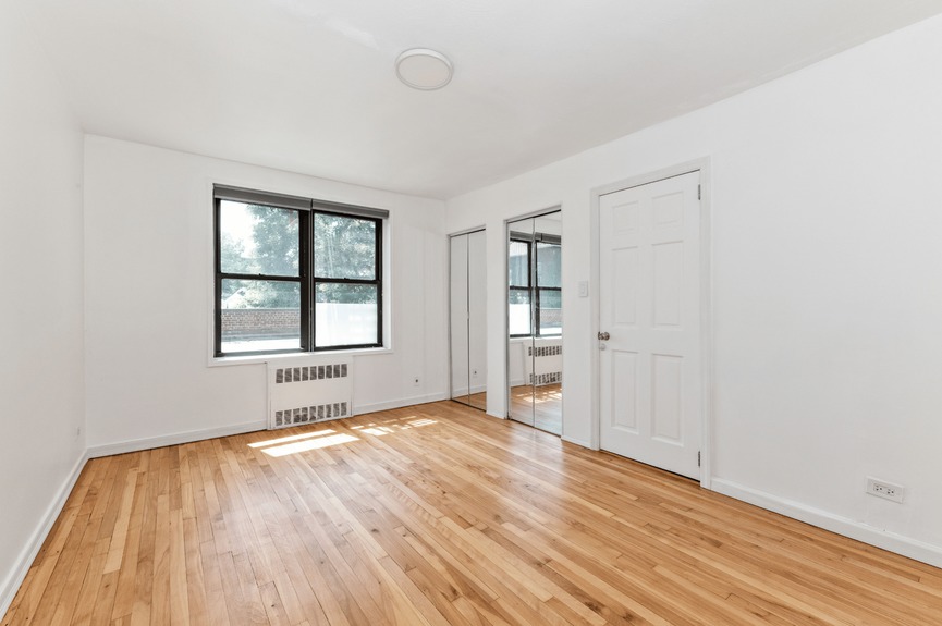 jackson-heights-queens-apartment-for-sale (11)