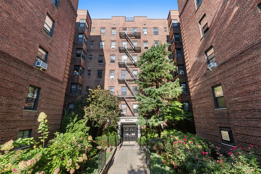 astoria-apartments-for-sale (2)