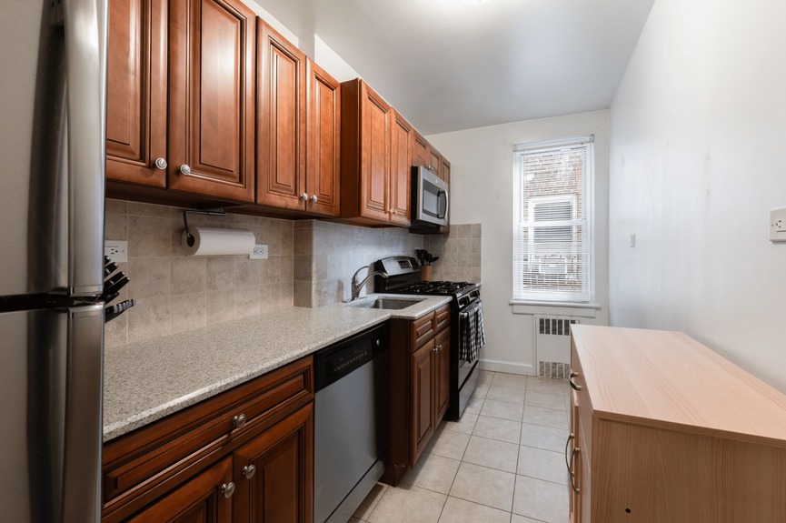 woodside-apartment-for-sale-queens-nyc (10)