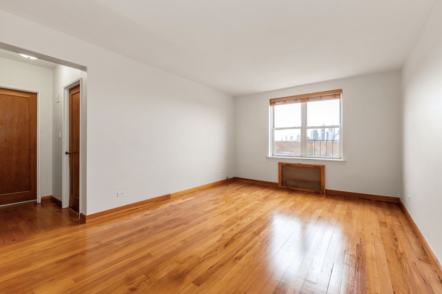 woodside-apartment-for-sale-queens (3)