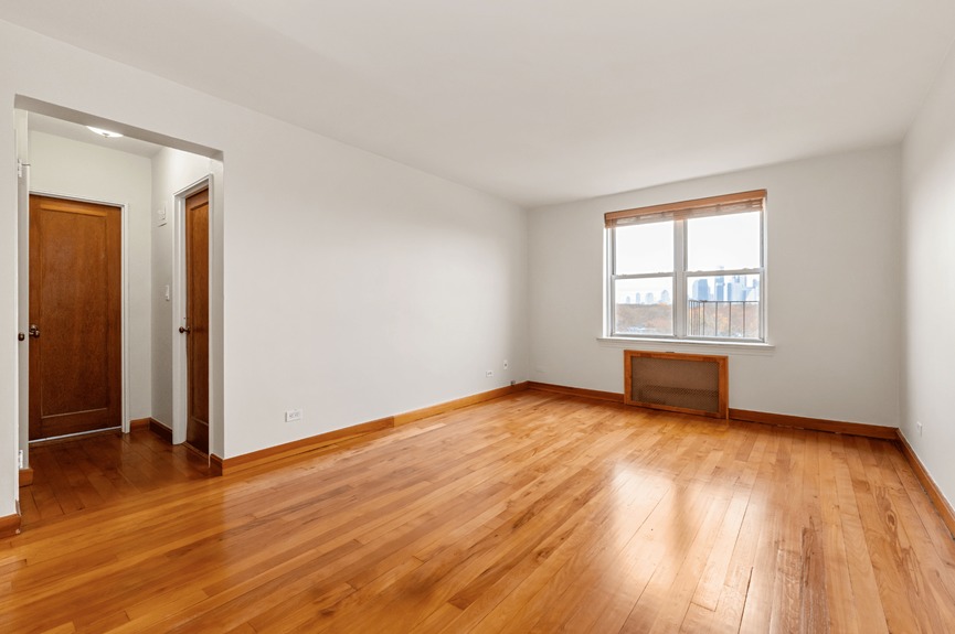 woodside-apartment-for-sale-queens (5)