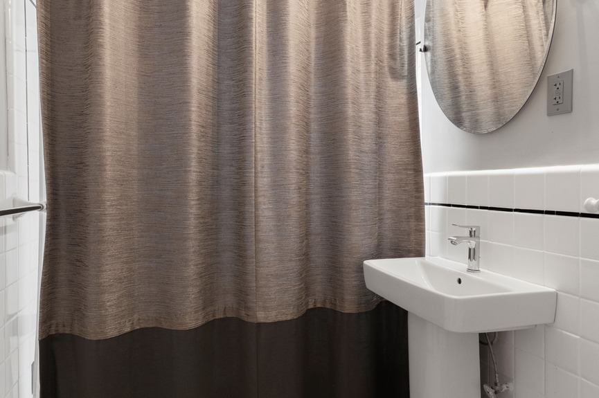 apartment-for-sale-astoria-queens (17)