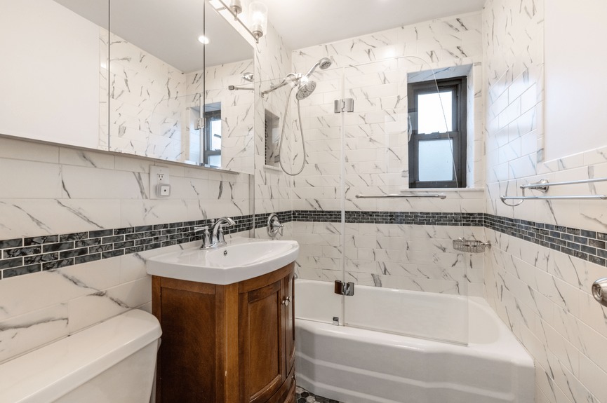 jackson-heights-apartment-for-sale (12)