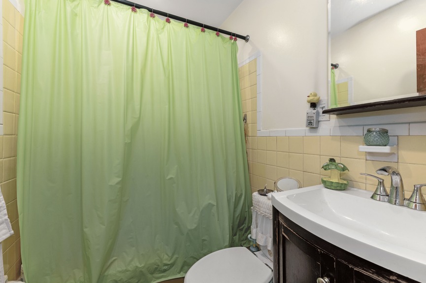 Bathroom at 130-32 144th St, a single-family house in Jamaica, Queens (11436).