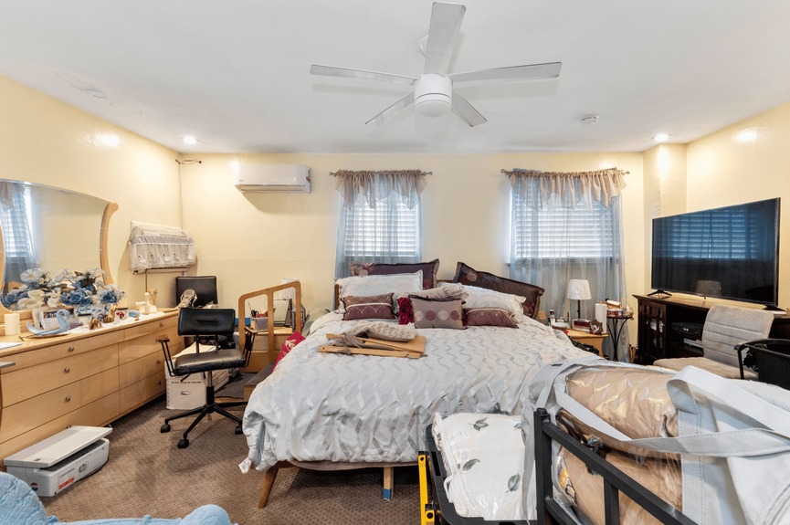 Bedroom at 130-32 144th St, a single-family house in Jamaica, Queens (11436).