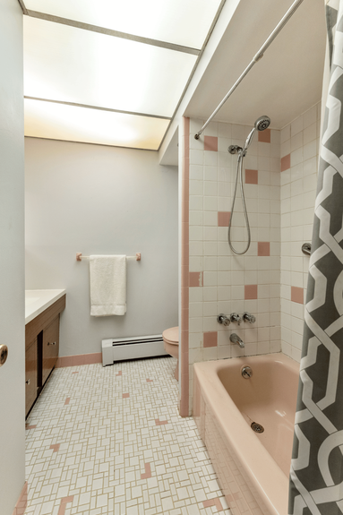 Bathroom at 144-24 25th Drive, a multi-family home in Flushing, Queens (11354)