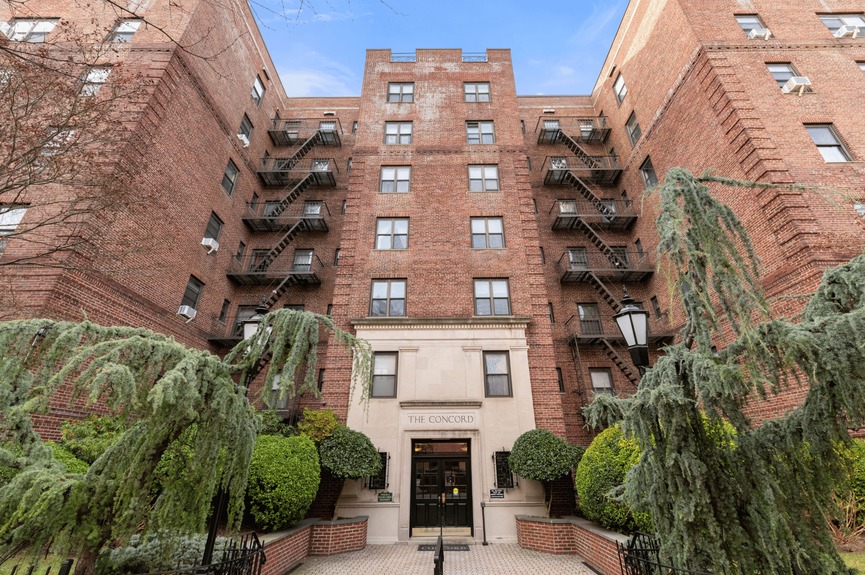 Exterior Building at 25-40 31st Ave, Unit 6E, a co-op apartment in Astoria, Queens (11106).