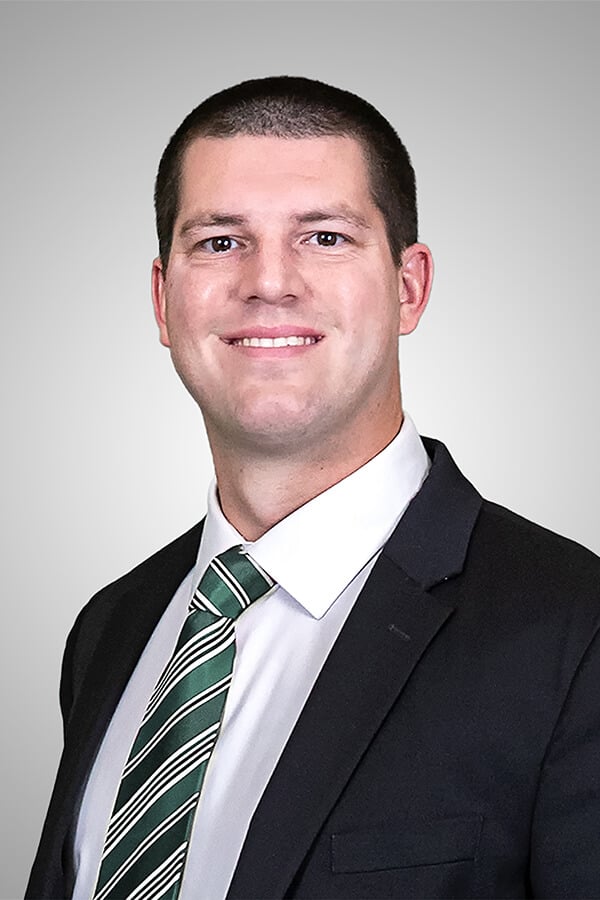 Joe_McDonnell-headshot-greentie