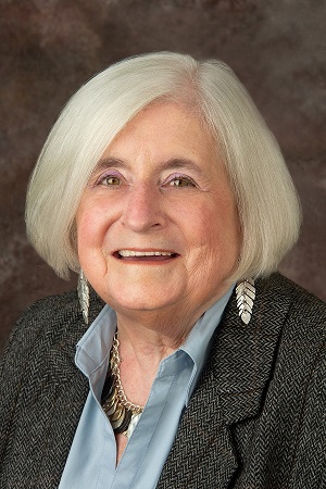 Sue Headshot 2020 (1)