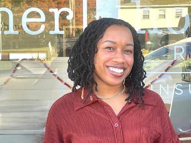 Vashti Headshot copy