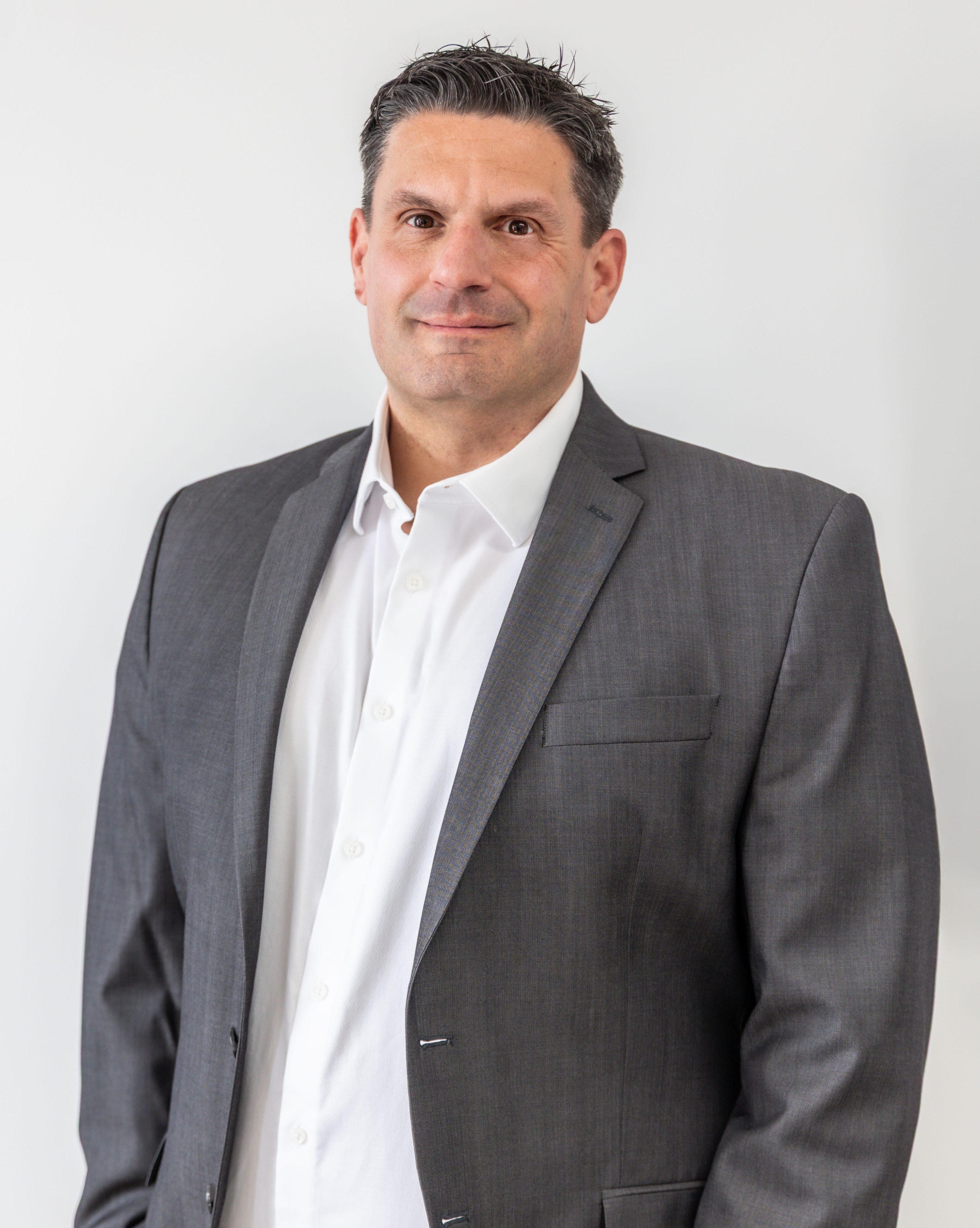 MikeMannone-Headshot_1