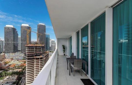 1080 Brickell Ave-10