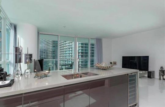 1080 Brickell Ave-15