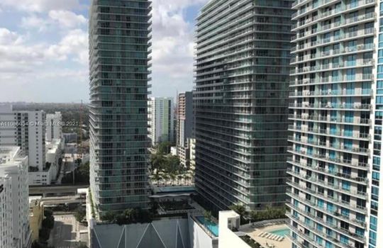 1080 Brickell Ave-4