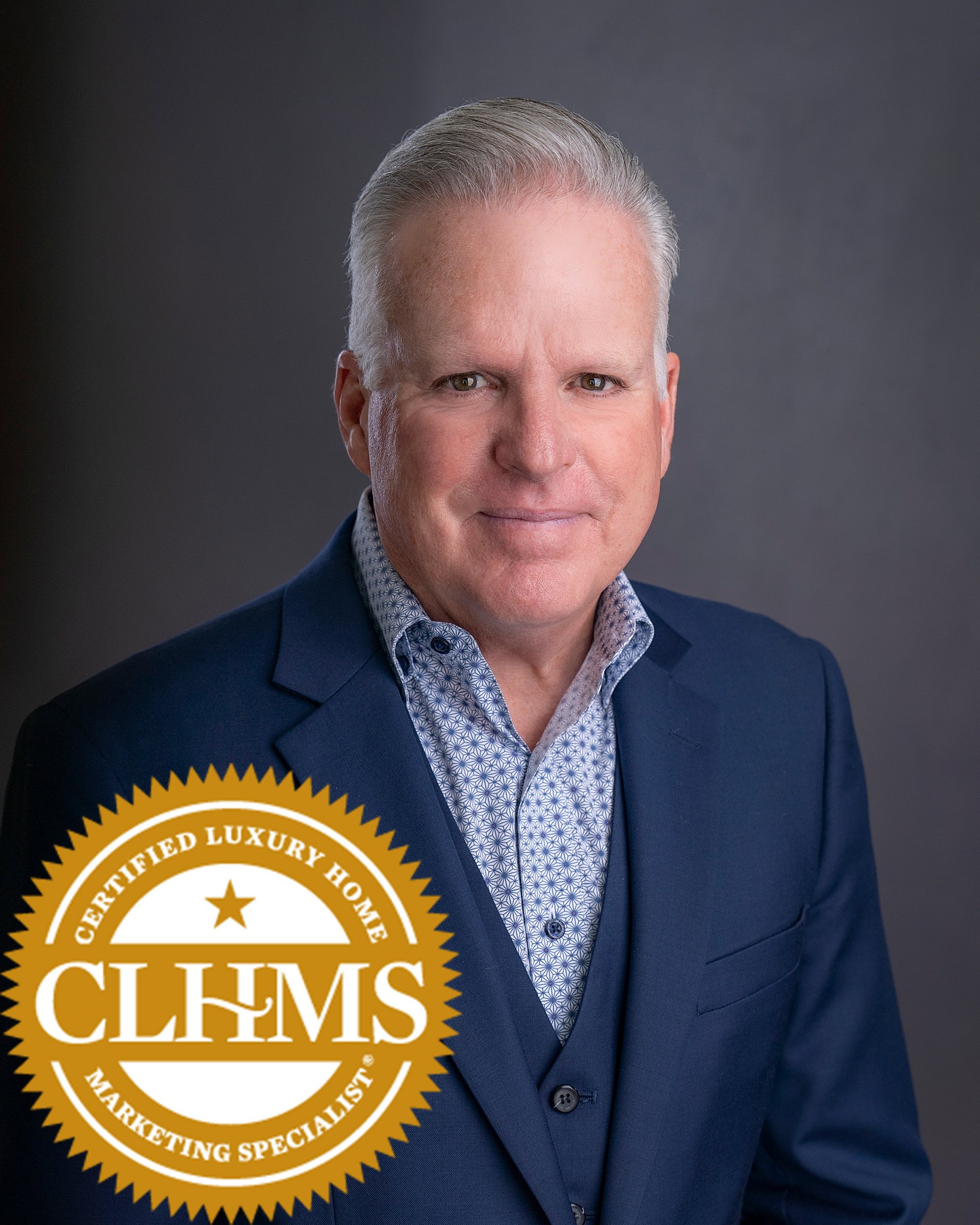 Dan headshot CLHMS (1)